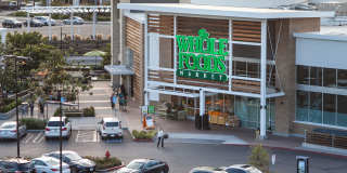 Signature at Reston Town Center Gallery 23