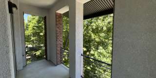 1726 7th St Gallery 15