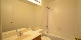 BEAUTIFUL, SPACIOUS 2 BED AND 2 BATH HOME IN CHANDLER Gallery 10