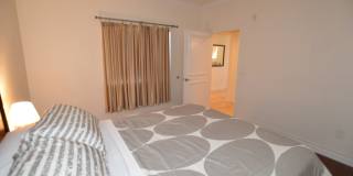 Meridian - Top-Floor 1 Bedroom | 1 Bath with City Views Gallery 11
