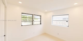4671 SW 43rd Ter Gallery 6
