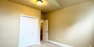 Stunning Executive 4 Bedroom 2 Bath Home in Northwest Loveland - 3-Car Garage! Gallery 18