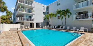 719 PINELLAS BAYWAY S Gallery 57