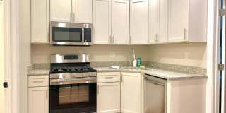 1404 S 2ND Street Gallery 10