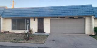 Large 2 bedroom townhome with bonus room that can be 3rd bedroom. Gallery 1