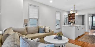 142 Heck Avenue Gallery 17