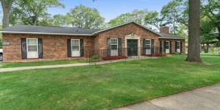 Carriage House of Muskegon Gallery 4