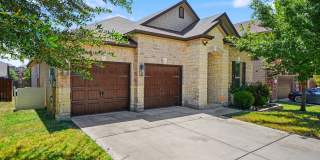 Updated Cibolo Home with Screened-In Patio - Realtor Commission: $500 Gallery 1