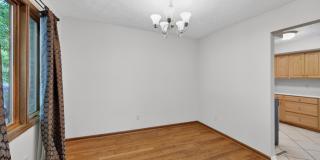 4631 Graceland Avenue Gallery 12
