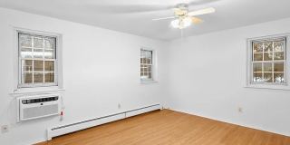 406 Maryland Ave Apt 1C Gallery 6