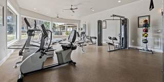 Parkway Grande Apartment Homes Gallery 16