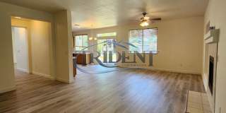 Beautiful 4 bedroom, 2 ½ bath, 2 story house Gallery 8