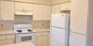 BEAUTIFUL 3 bedroom 2 bath 2 car garage home available now! Gallery 8