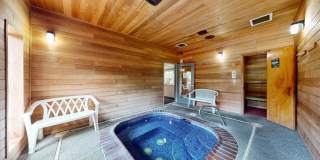 Hunt Club Gallery 17