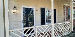 3 BR 2 Bath Townhome Gallery 4