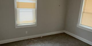 2422 East 70th Terrace Gallery 22