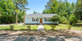 413 Meritta Avenue Gallery 1