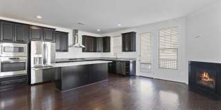 23595 KINGSDALE Terrace Gallery 13