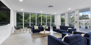 3000 Holiday Drive Gallery 27