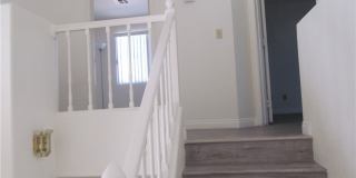 3982 ROUND WOOD Street Gallery 18