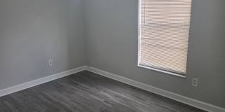 2322 West Saint John - Duplex Gallery 7