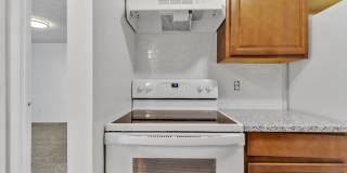 Beautiful 2/2 Condo close to the Orlando International Airport. 1st floor. Gallery 1
