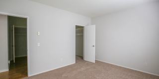 Richmond Marina Bay Condo In Gated Community Gallery 15