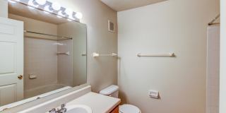 Riverbend Apartment Homes Gallery 13
