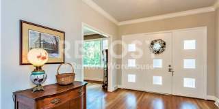Charming Estate home on almost 2 acres with Duke University Setting Gallery 1
