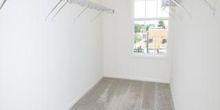 2945 SHOWPLACE Drive Gallery 46
