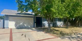12727 Neddick Avenue Gallery 1