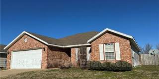 6208 SW Meadow Well Ave Gallery 1