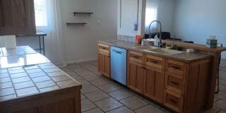 3 Bedroom, 1.5 Bathroom Home! Schedule a Showing! Gallery 3
