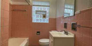 Beautifully Updated 3-Bedroom Bungalow-Ready for Move-In Gallery 11