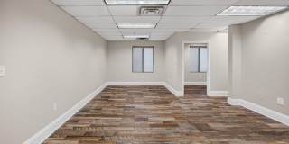 2141 WISCONSIN Avenue NW Gallery 7