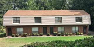 165 Hunters Lane #B Gallery 1