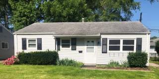 Quaint, cozy north side single family home! Gallery 1