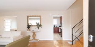 9002 St Andrews Pl Gallery 1