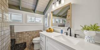 Dolphin House: North Shore Escape w/ Direct Beach Access, Close to Turtle Bay Gallery 23