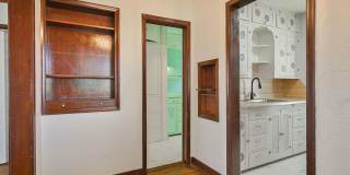 1507 Northwest 28th Street - A Gallery 8