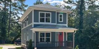 1725 Crest Road Gallery 1