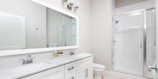 The Glenn Gallery 11