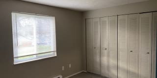 112 Gluck St Apt B Gallery 6