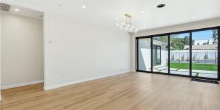 12509 Emelita Gallery 12