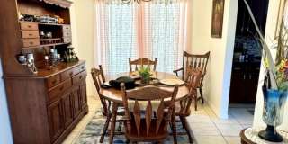 5 Bedroom 3 Bathroom and private pool Home For Rent in Davenport Gallery 8