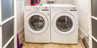 116 E 55th St Gallery 12