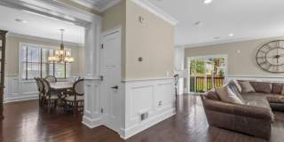 Modern Colonial Single-Family Home Gallery 16