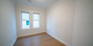 37 Calumet St. Gallery 7