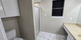 Charming Newly Remodeled Rental Home in a Quiet Neighborhood Gallery 21