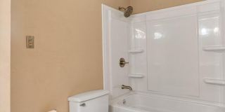 Harts Landing - Right next to the pool! One month half off rent! Gallery 22